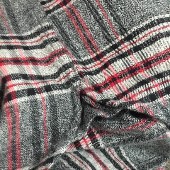 Lands end  plaid Button Down shirt. Size small - Picture 10 of 11